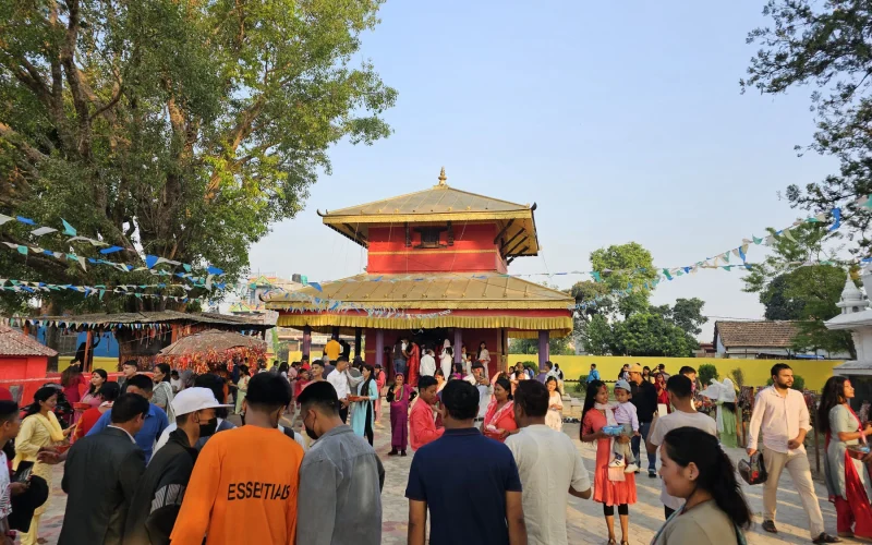 देउती बज्यै मन्दिरकी पुजारी झुण्डिएको अवस्थामा मृत भेटिइन