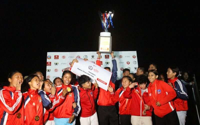 अन्तर पालिकास्तरीय महिला फुटबल प्रतियोगिताको उपाधि कनकाई नगरपालिकालाई