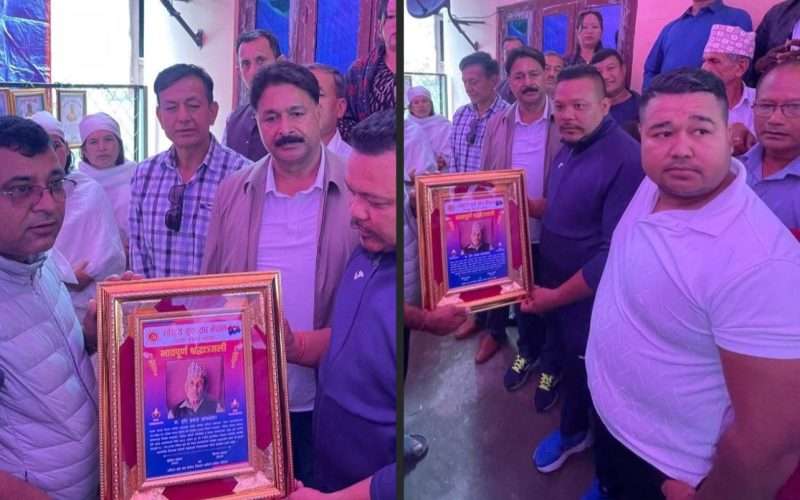 सापकोटा परिवारलाई समवेदना दिन एमाले नेताहरु काभ्रेको रयालेमा