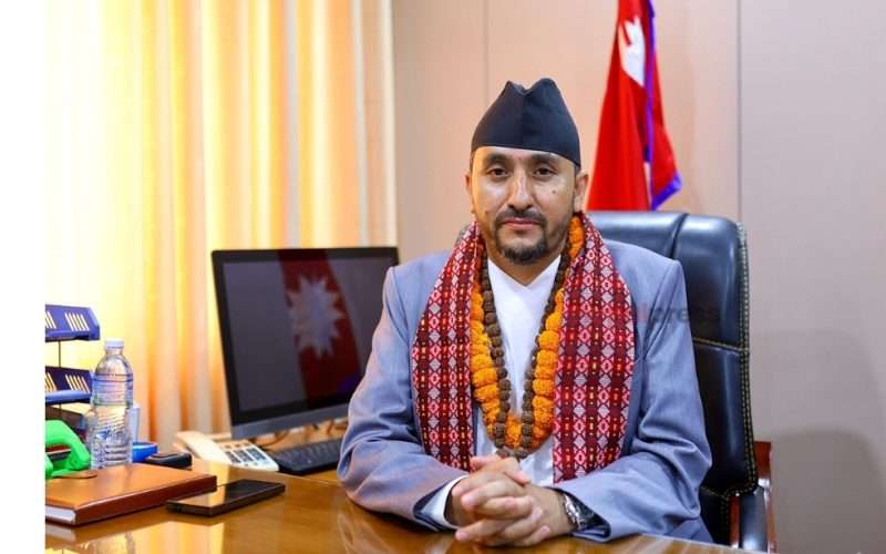 ‘सरकार एक्लैले देश बनाउन सक्दैन, कर्मचारीको काममा हस्तक्षेप गर्दिन “-सञ्चार मन्त्री खरेल